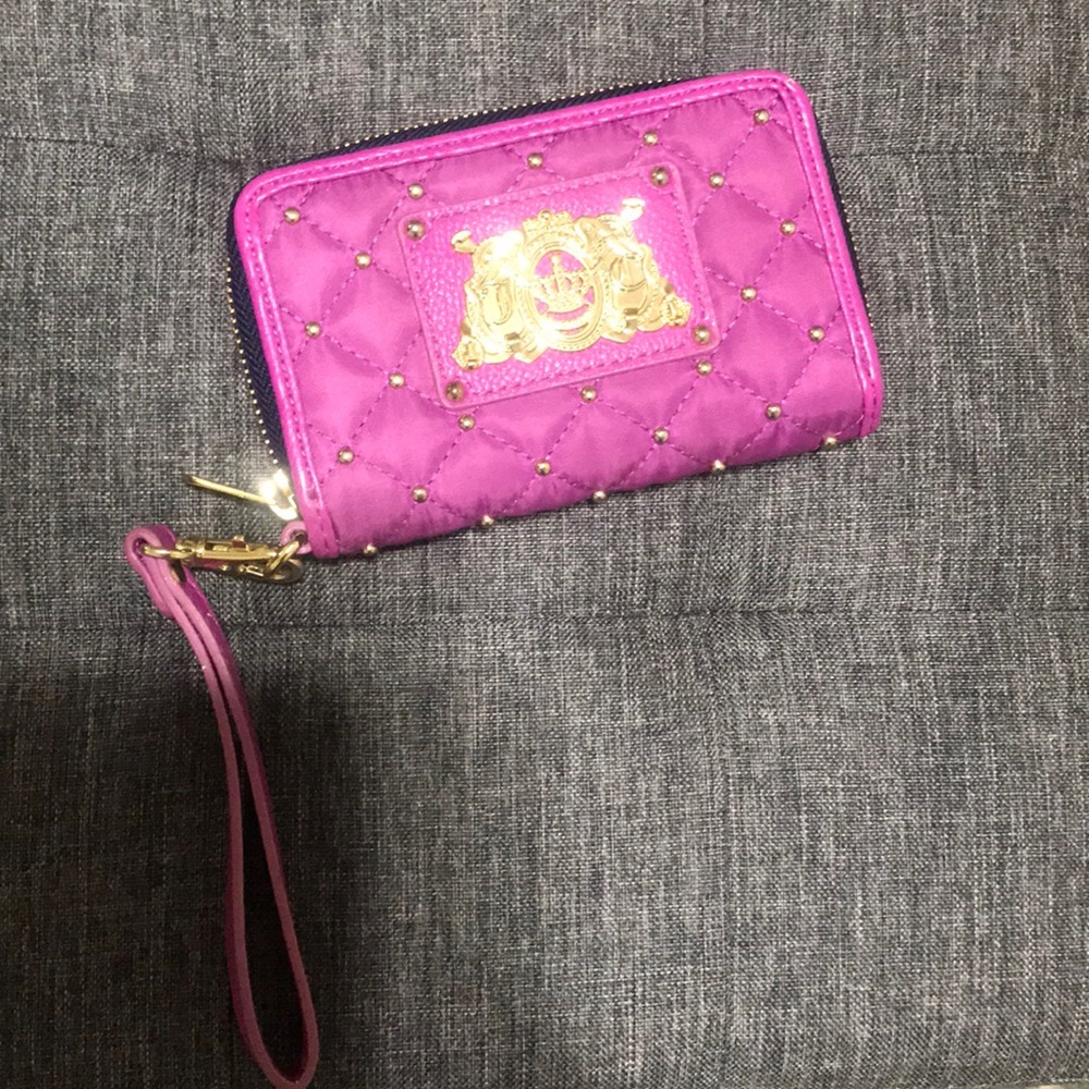 Juicy Couture Wristlet